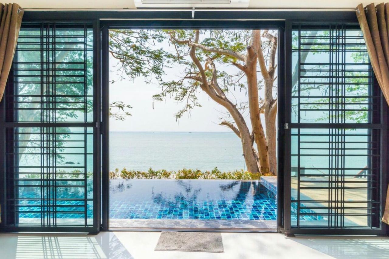 Koh Sirey Beachfront Pool Villa Phuket Exteriér fotografie
