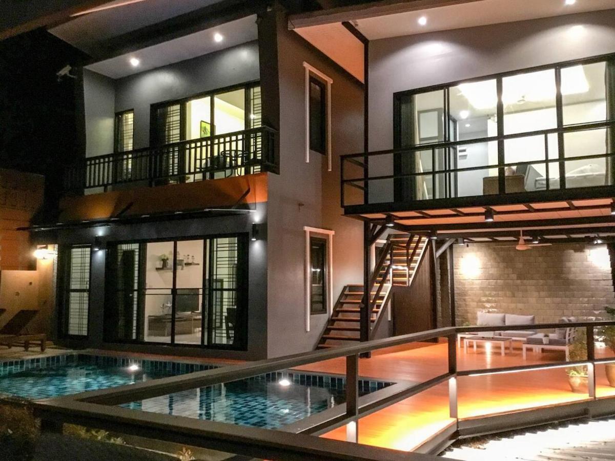 Koh Sirey Beachfront Pool Villa Phuket Exteriér fotografie